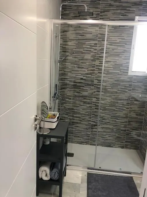 Encantador Apartamento Residencial Con Piscina Torremolinos İspanya