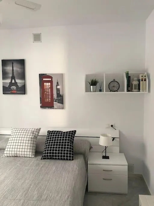 Daire Encantador Apartamento Residencial Con Piscina Torremolinos İspanya